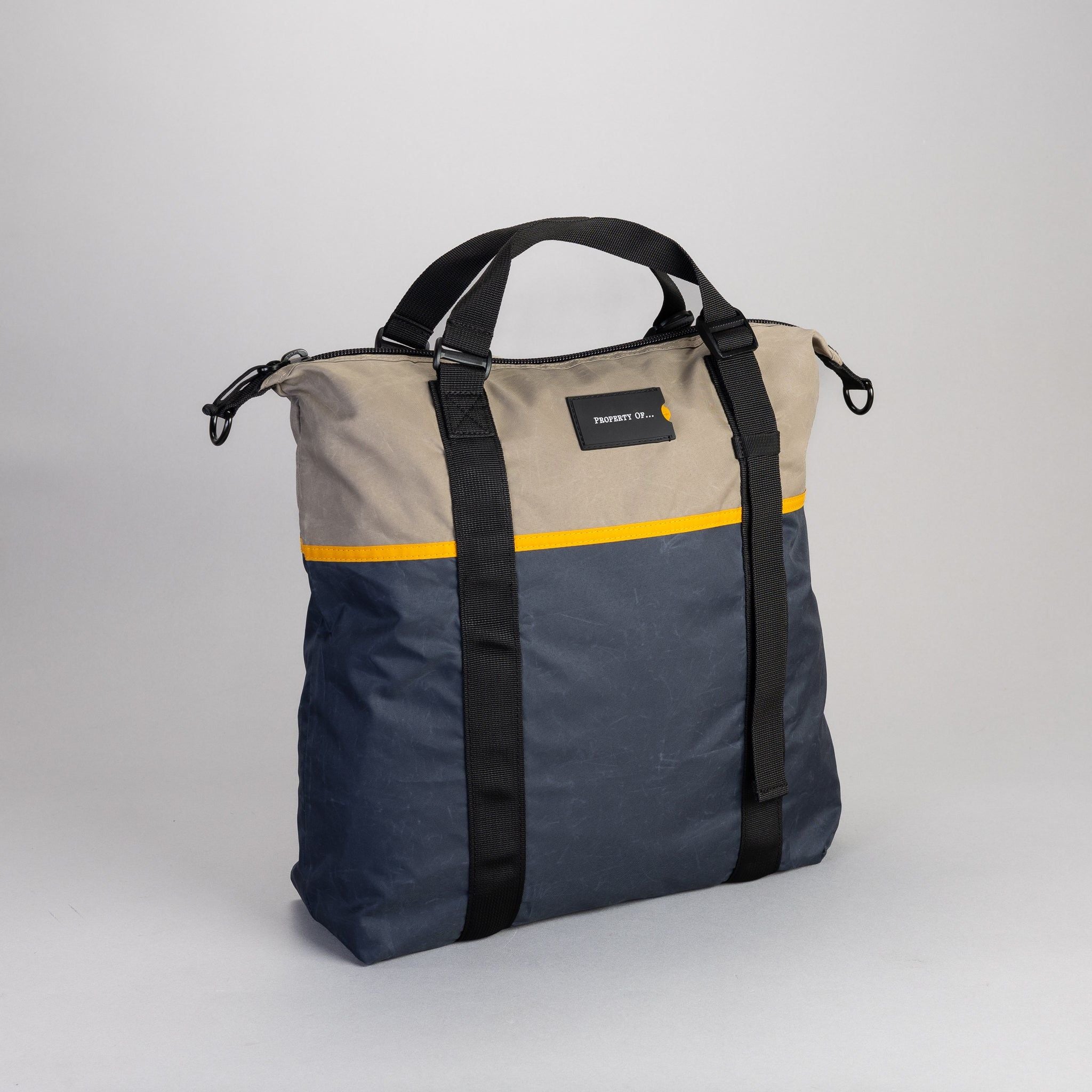 khaki-navy-geel