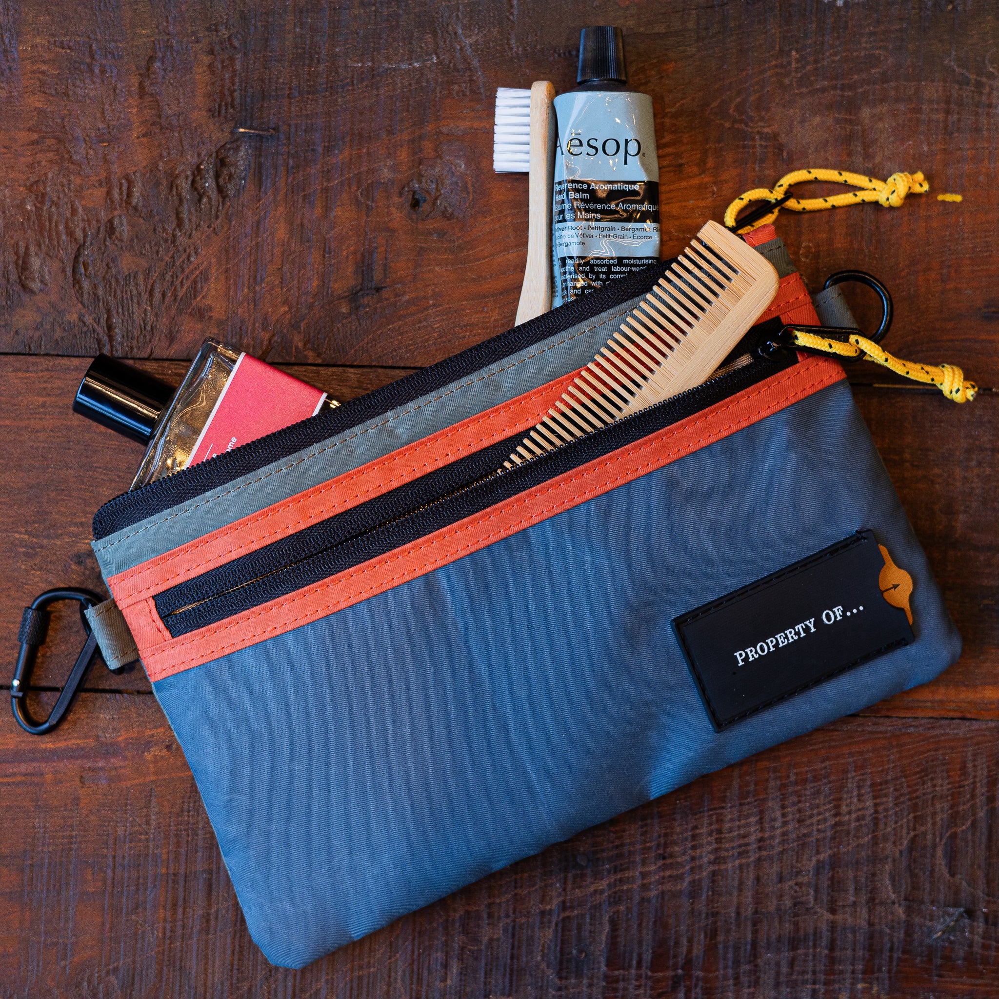 Teo Travel Pouch