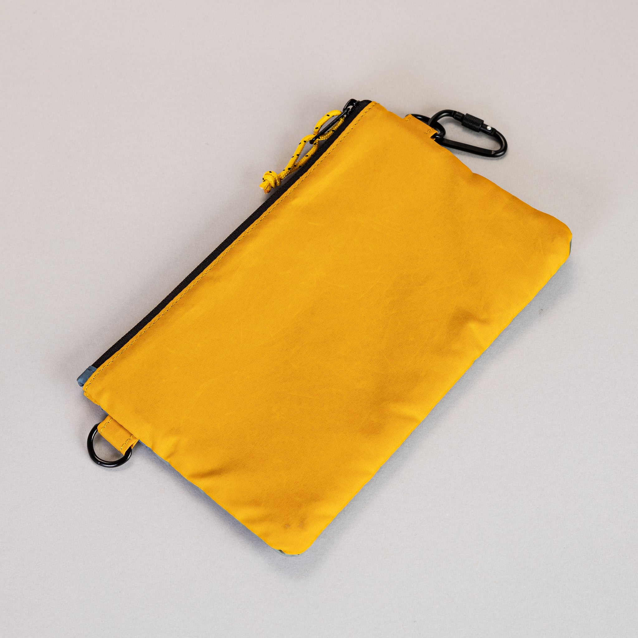 Teo Travel Pouch